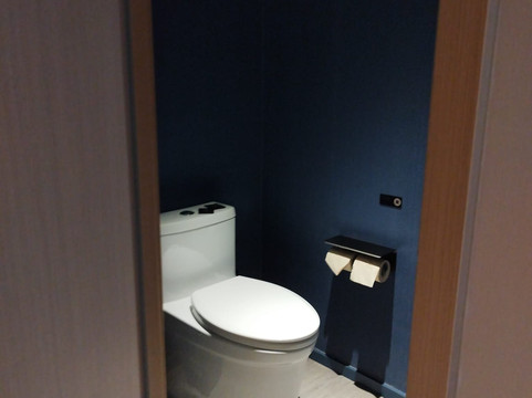 上海北外滩长阳路亚朵酒店主图