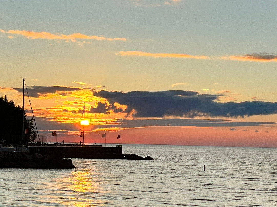 Birchwood Lodge主图