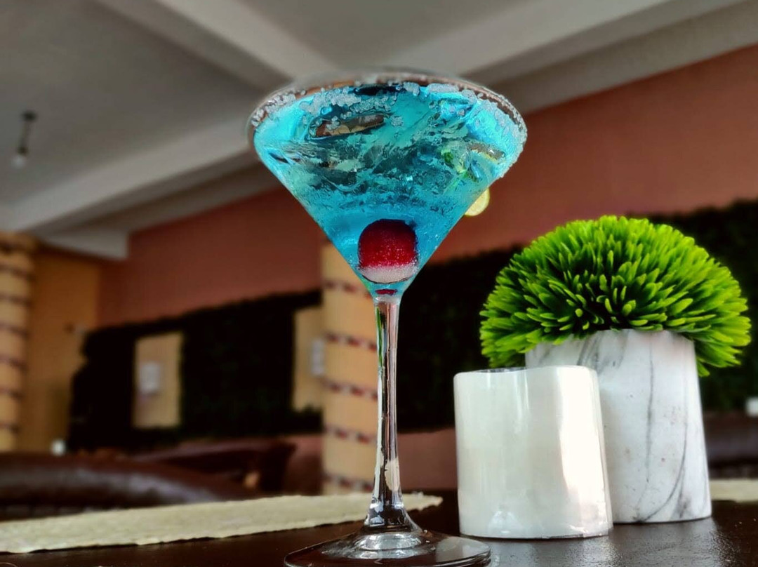 Tronco Bay Inn Resort主图