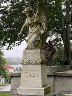 Grove Cemetery景点图片