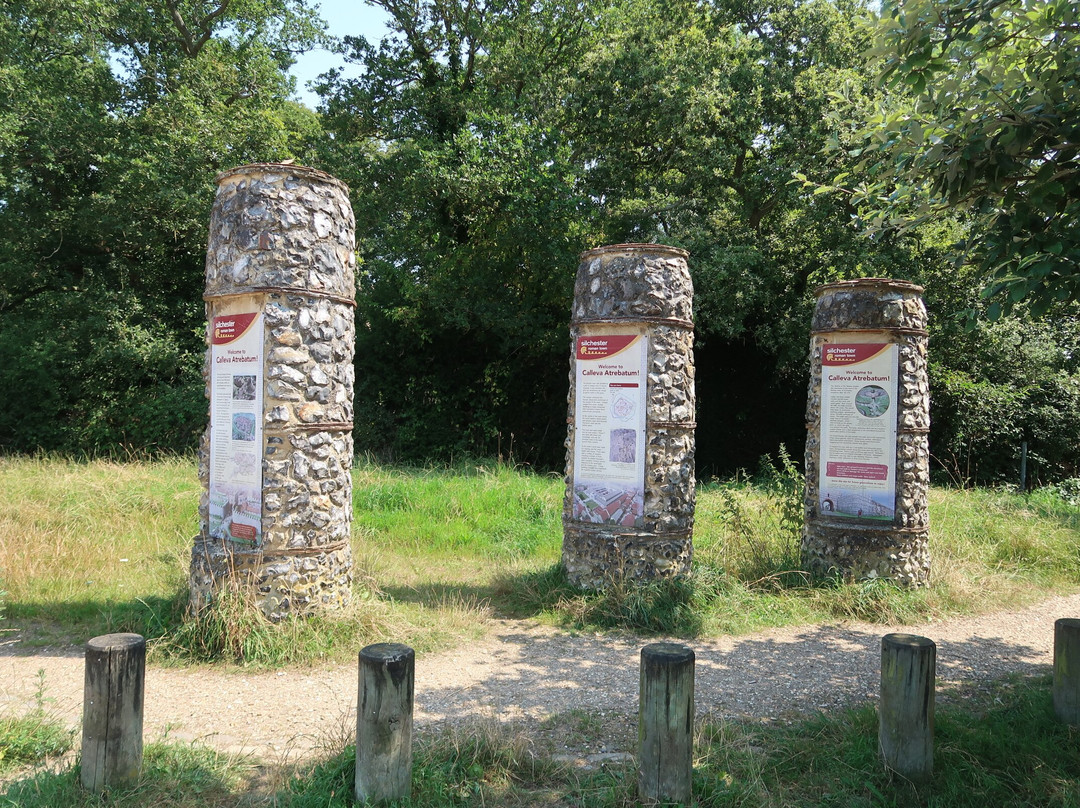 Silchester Roman City Walls and Amphitheatre-Silchester必去景点