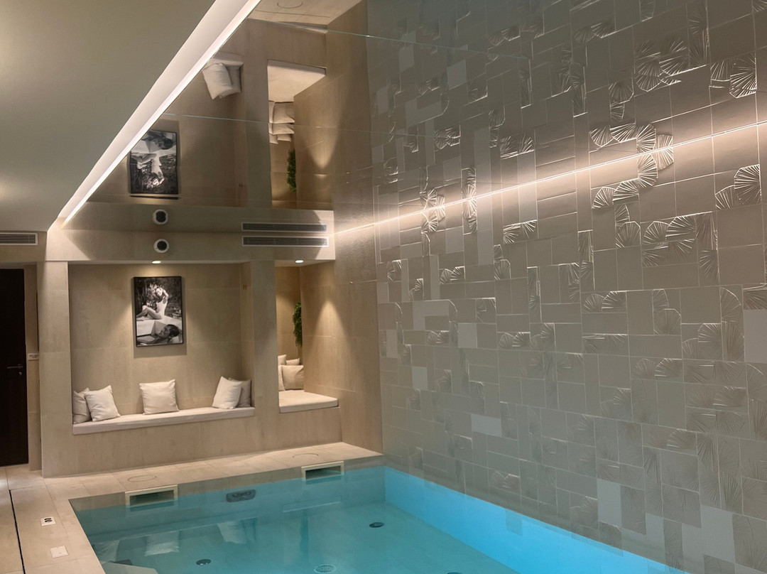 格兰德杜帕克国际之家酒店主图