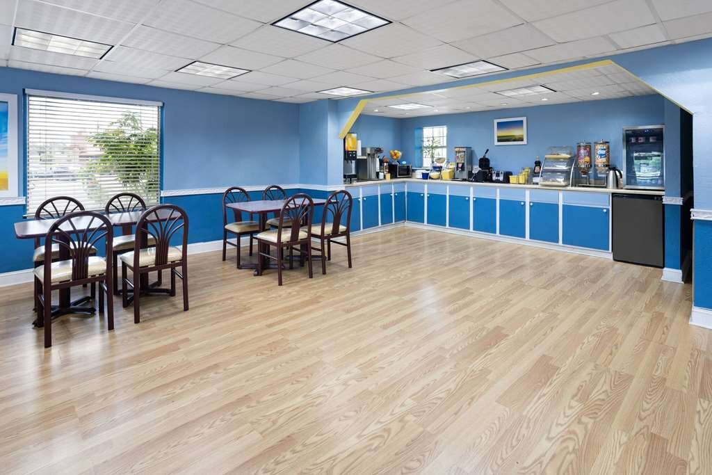 Waycross酒店住宿-Days Inn by Wyndham Waycross