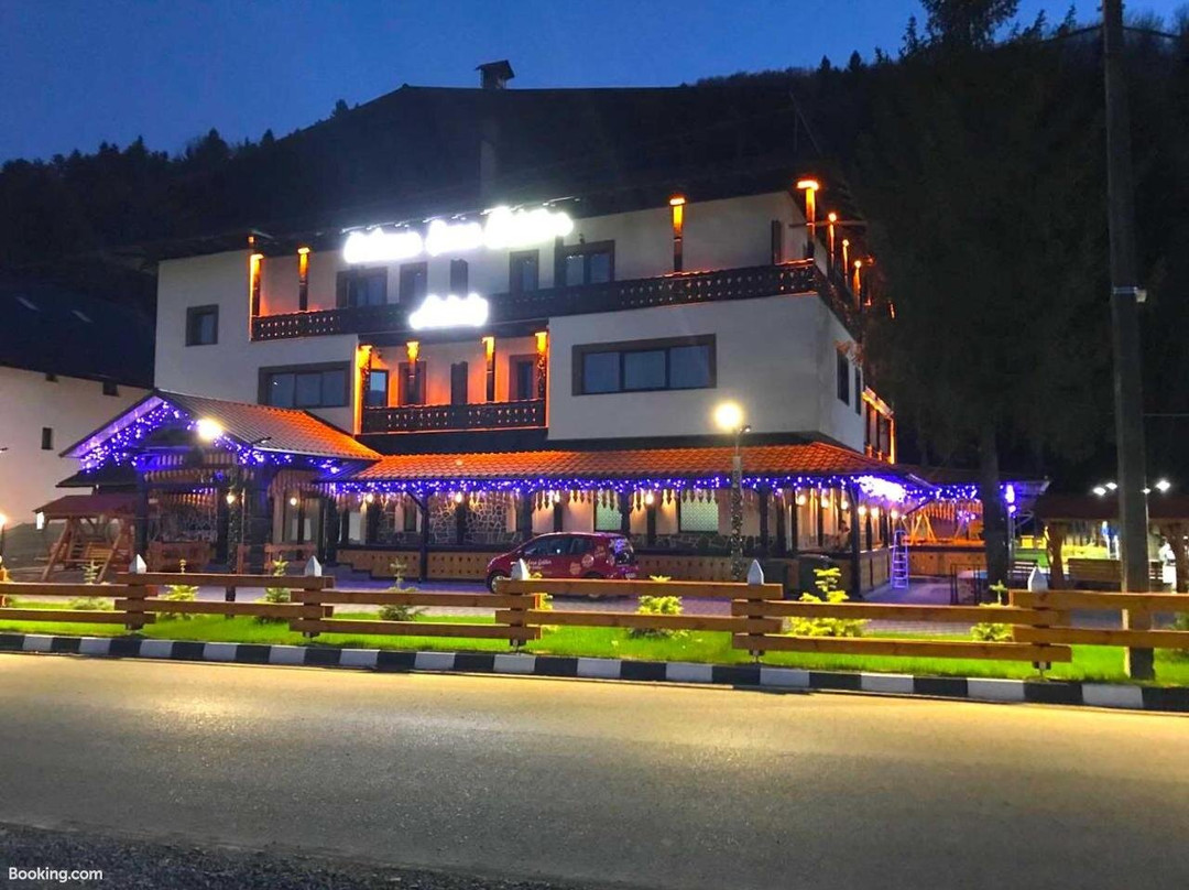 Cabana Sura Getilor Arinis主图