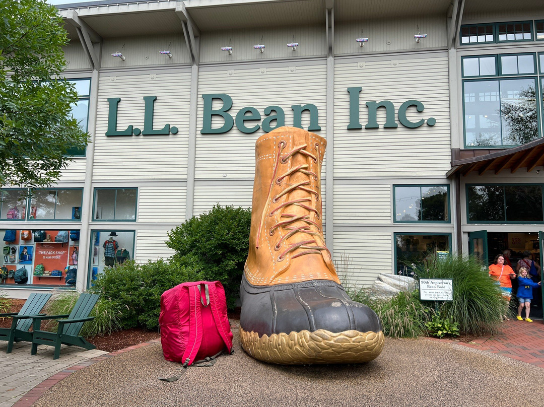 L.L. Bean Factory Store-弗里波特必去景点
