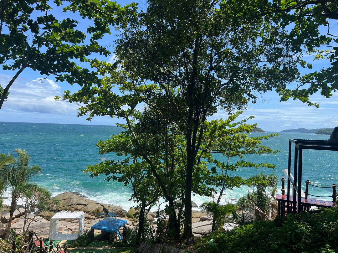 Rock Beach Swing-卡伦必去景点