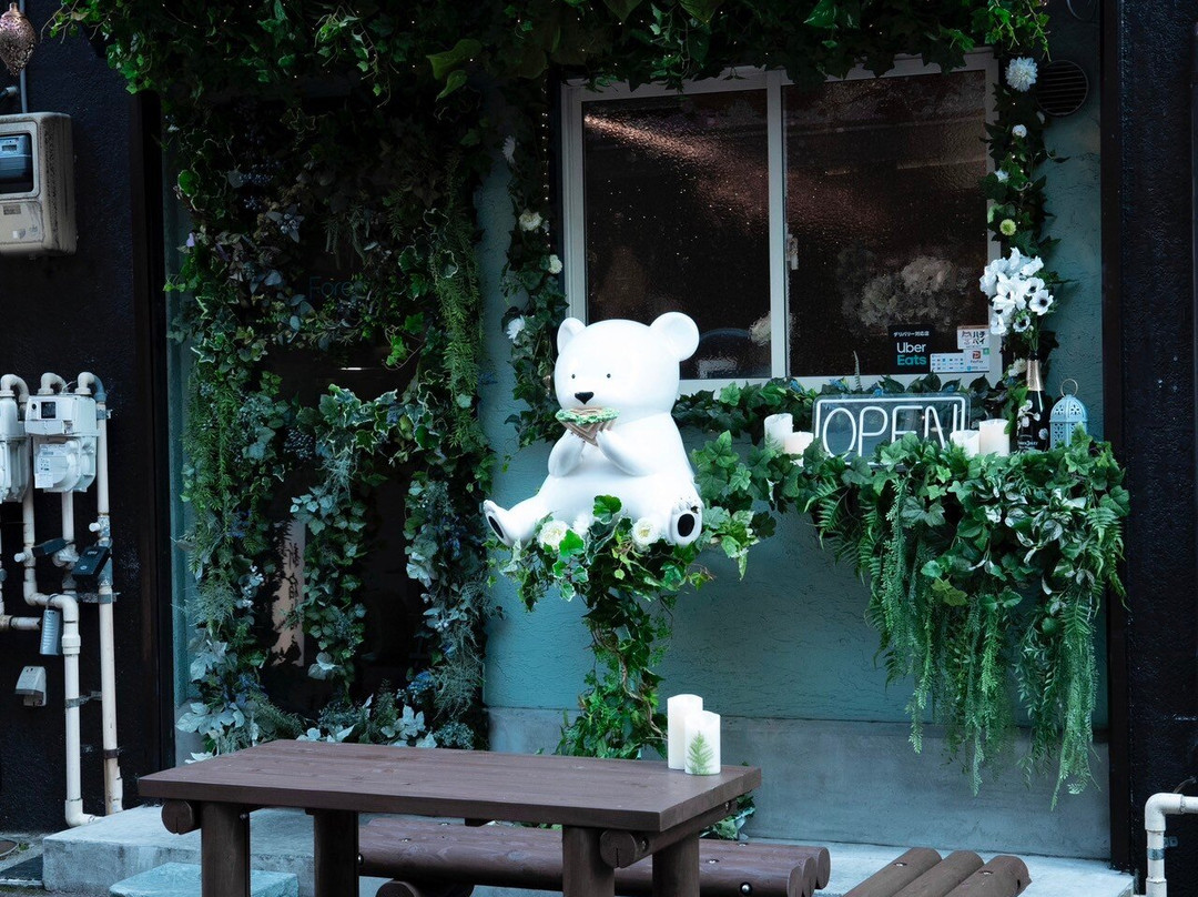 HOTSAND CAFE Forest DAIKANYAMA