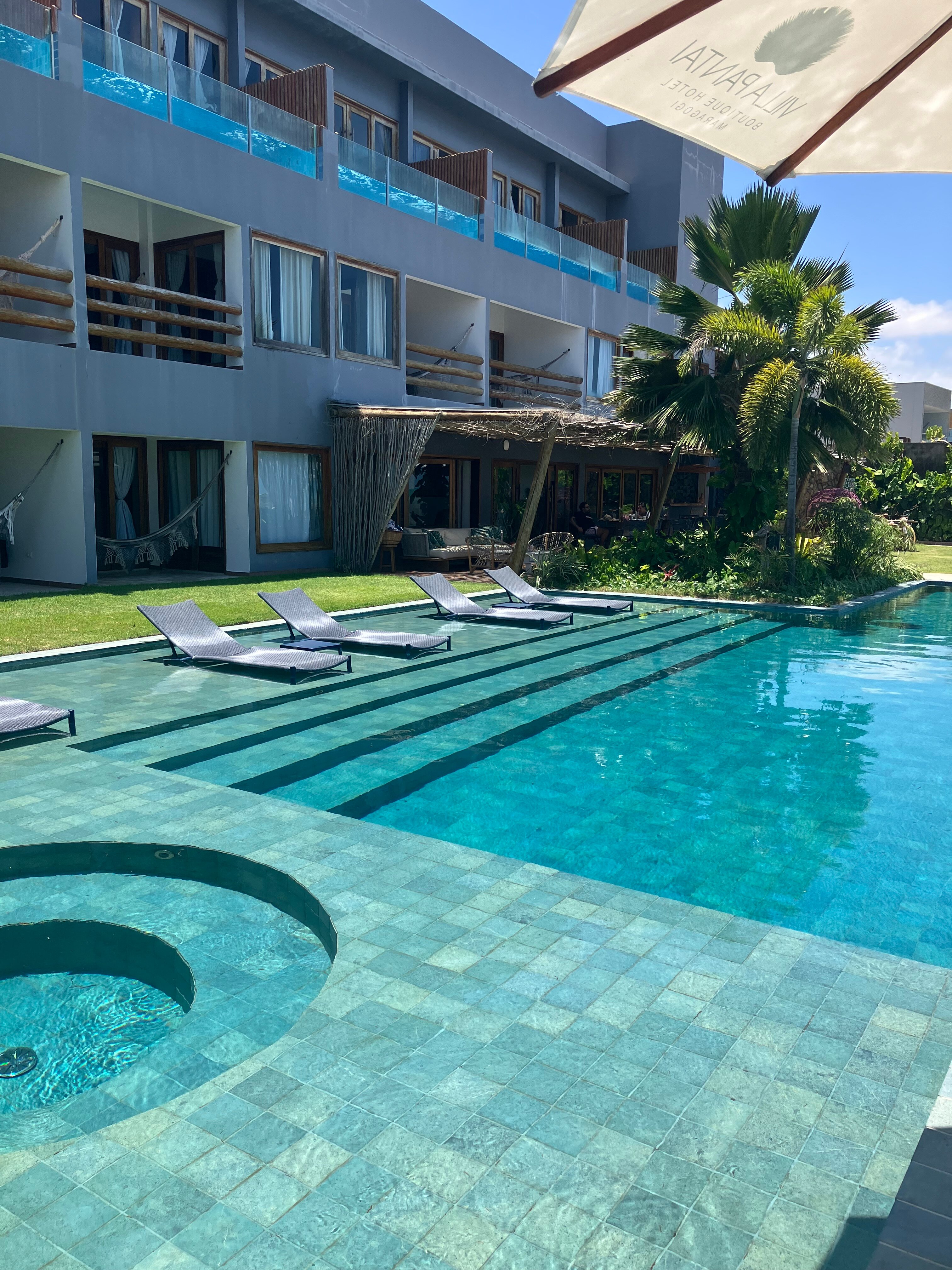 Villa Pantai Milagres Hotel-泳池
