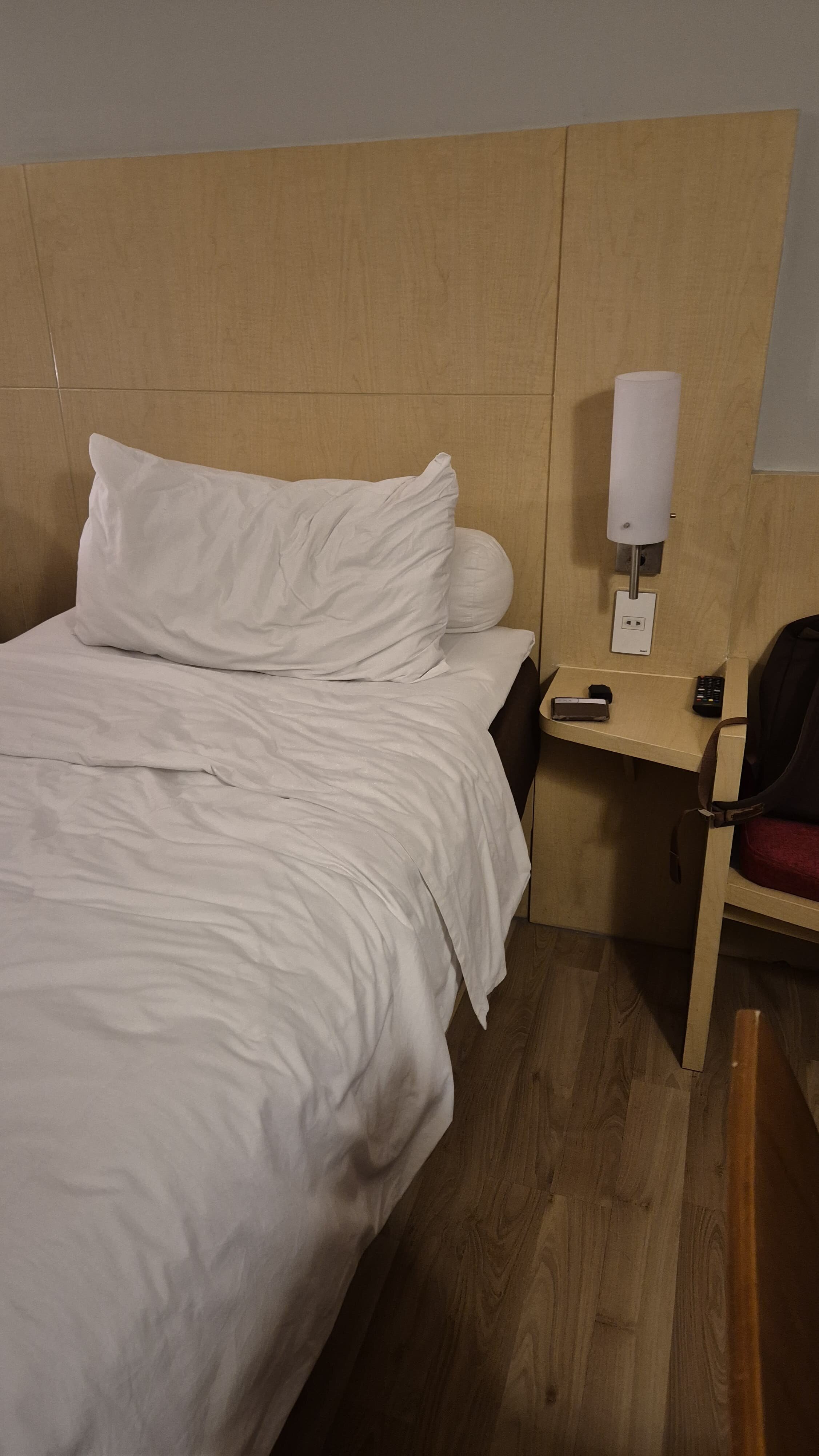 巴东宜必思酒店-客卧