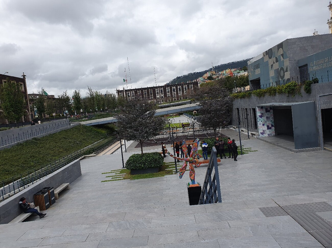 Plaza Gonzalez Arratia景点图片