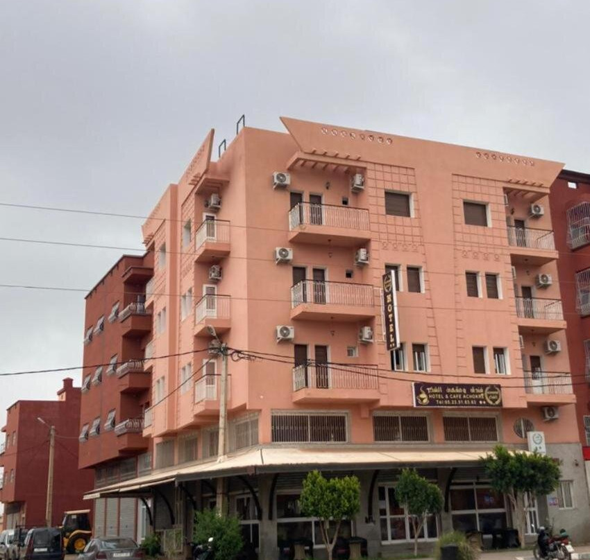 Achokre Hotel