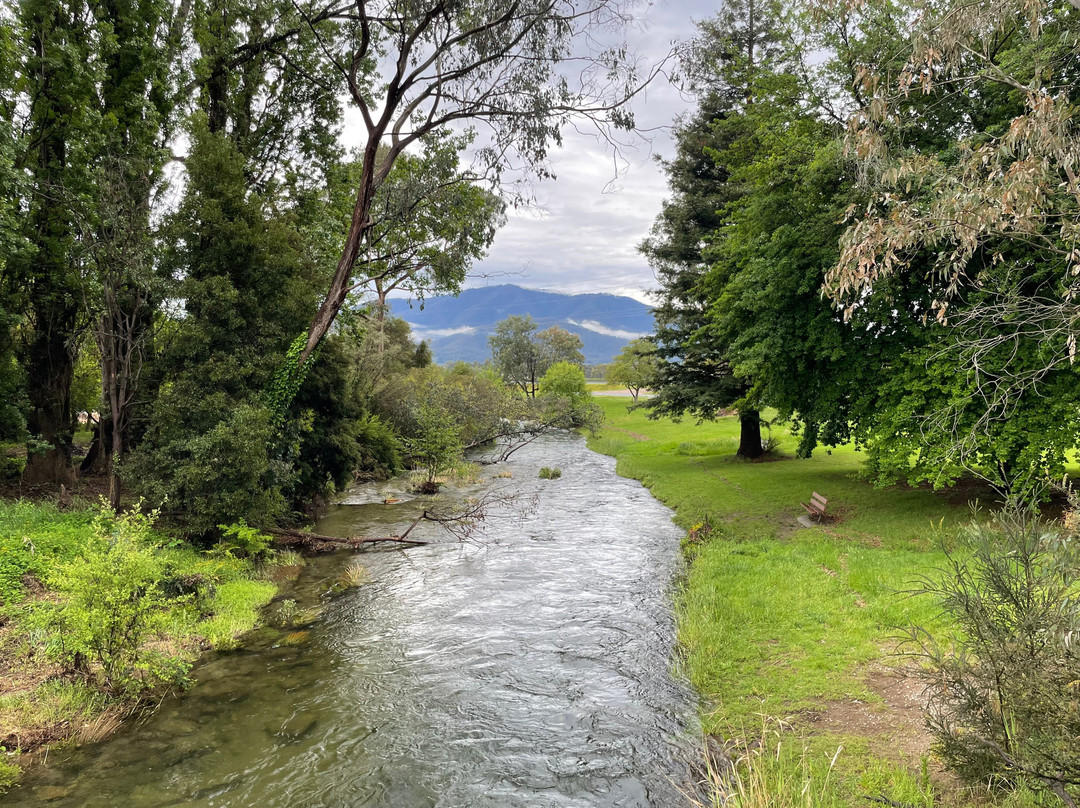 Mount Beauty Pondage-Mount Beauty必去景点