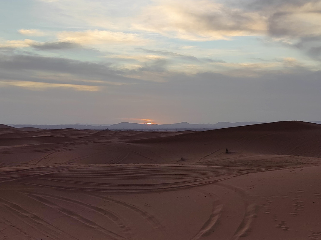 Riad Les Jardins De Merzouga主图