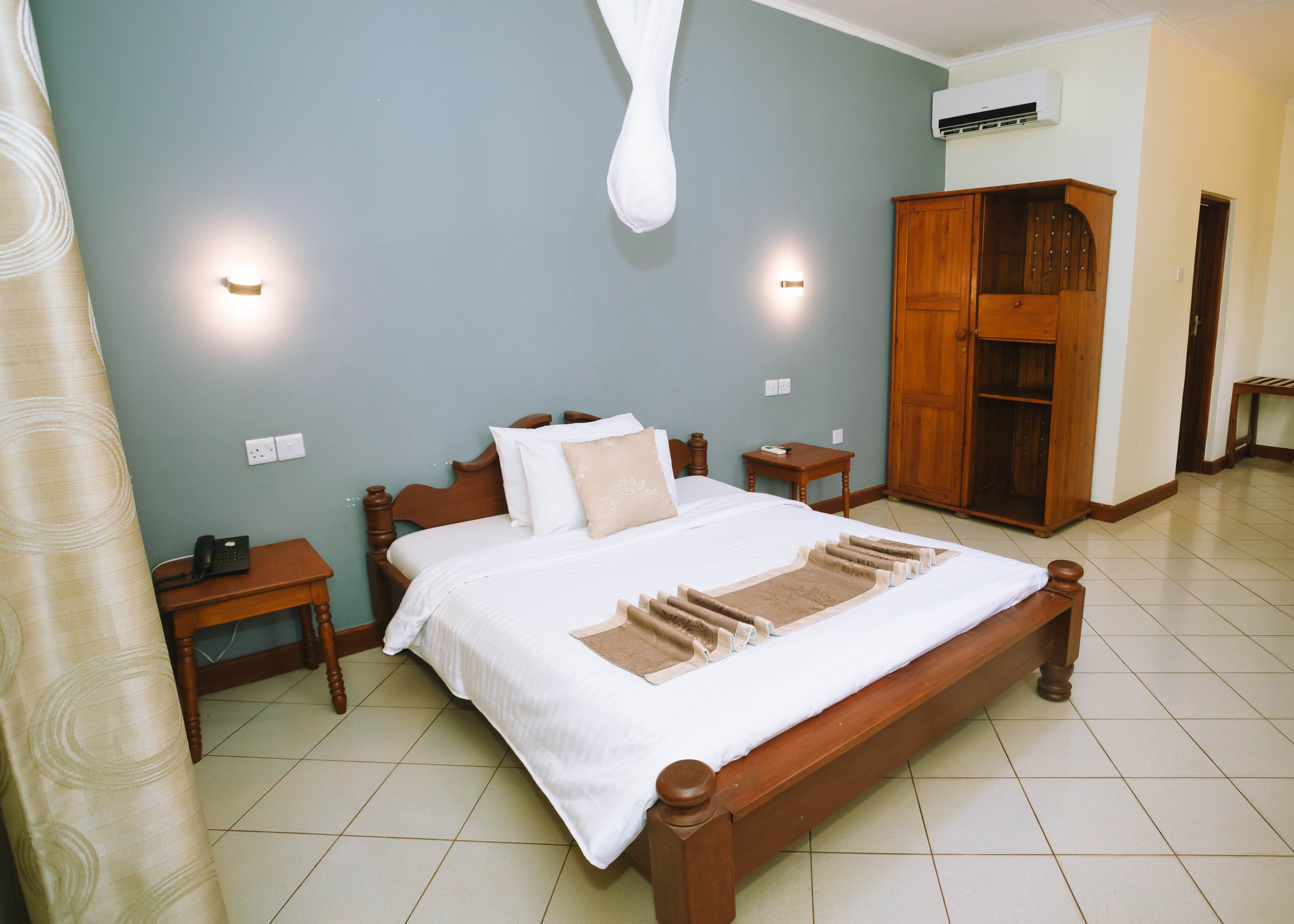 Keys Hotel Mbokomu Branch-客卧