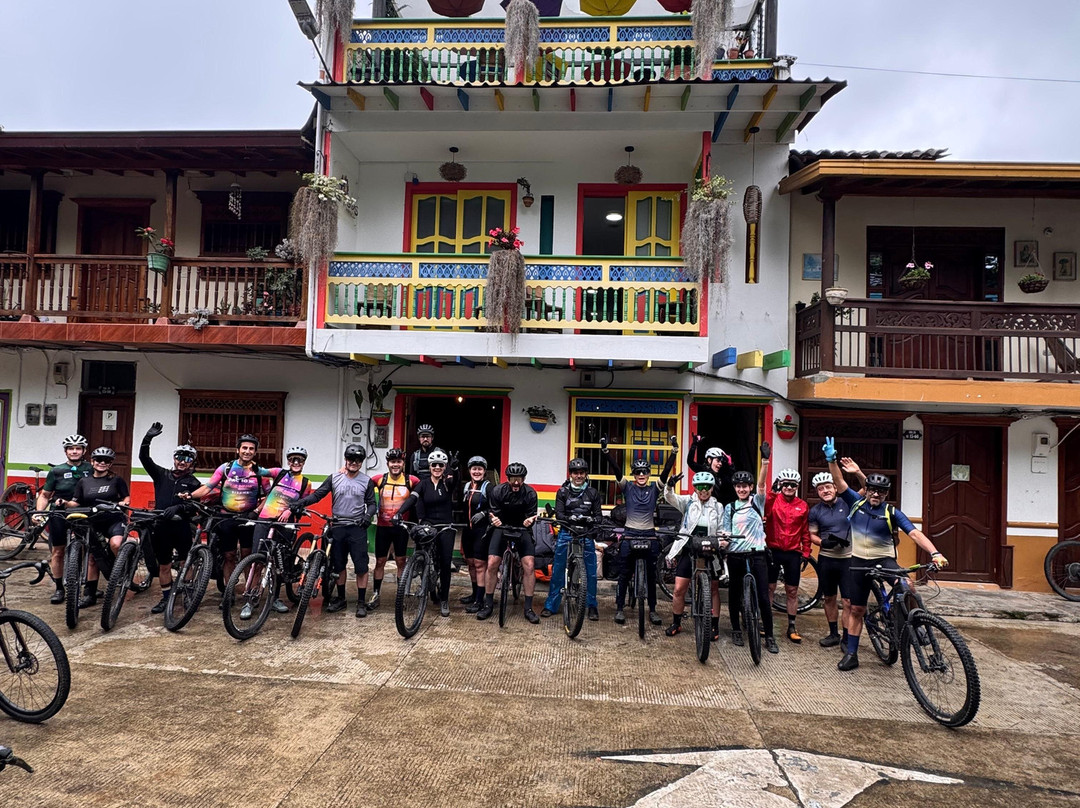 40 Amigos Hotel主图