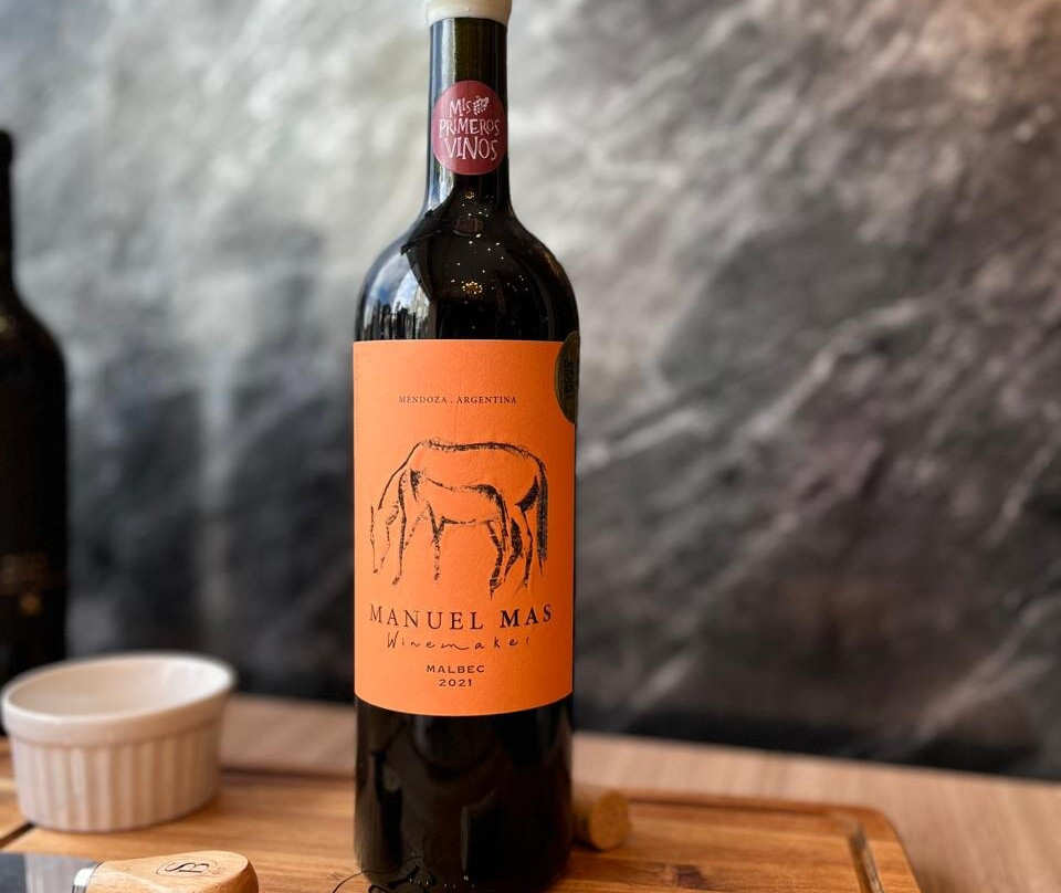 Sb Exclusivos Wine Bar-Itapema必去景点