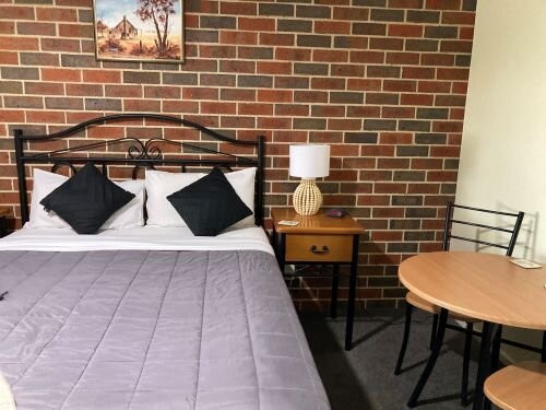 Poachers Paradise Motel主图