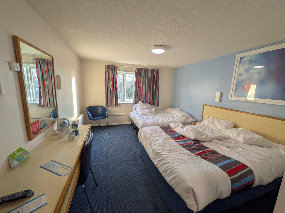Travelodge Cardiff Llanedeyrn主图