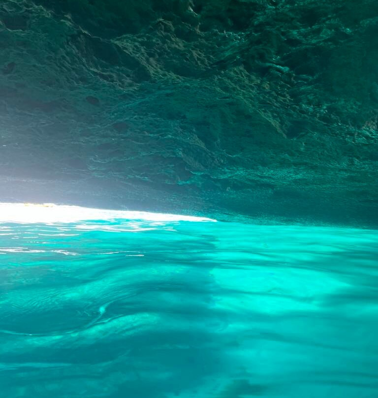 Blue Room Cave-库拉索必去景点