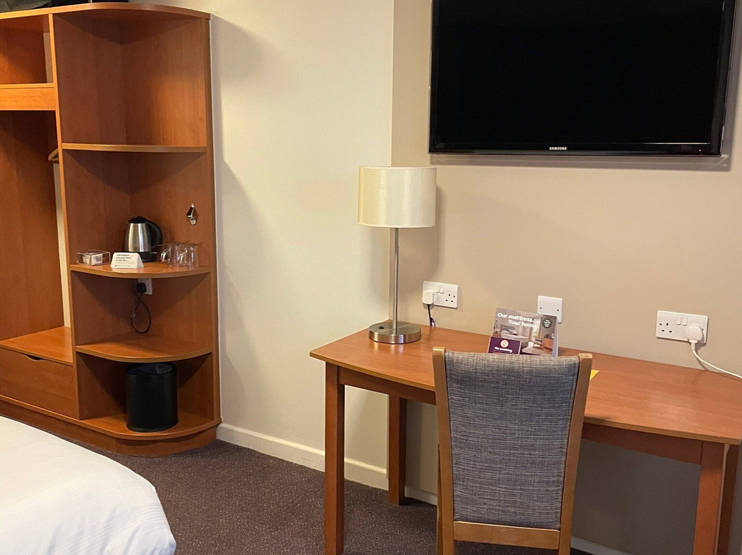 普瑞米尔考文垂酒店 - 宾利/ A46主图