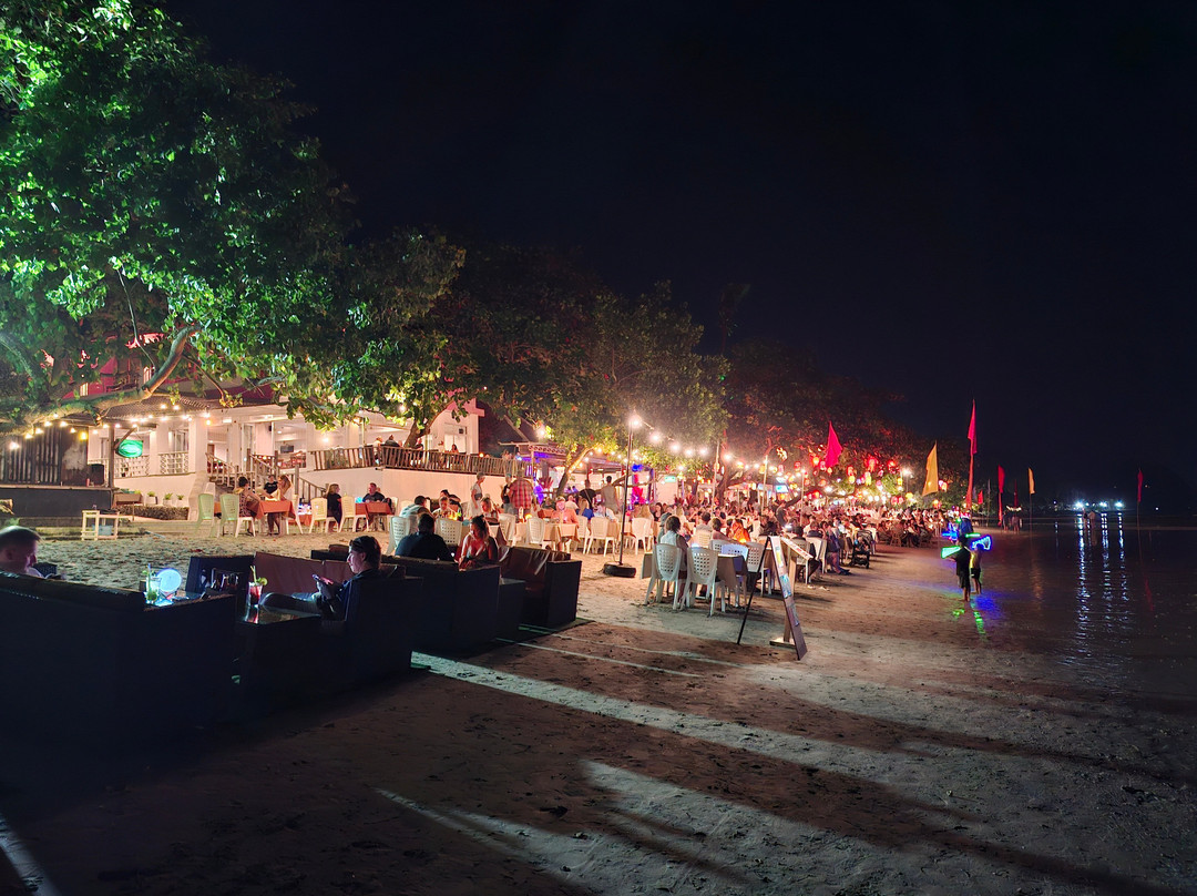 White Sand Beach-桐艾必去景点