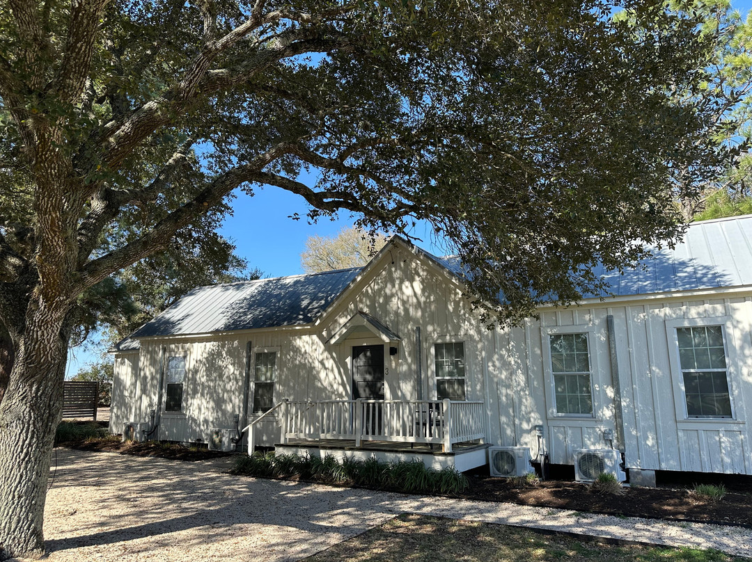 Farmstead Round Top主图