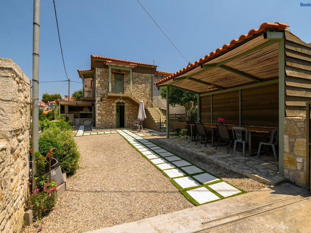 Kalochori Luxury Cottage