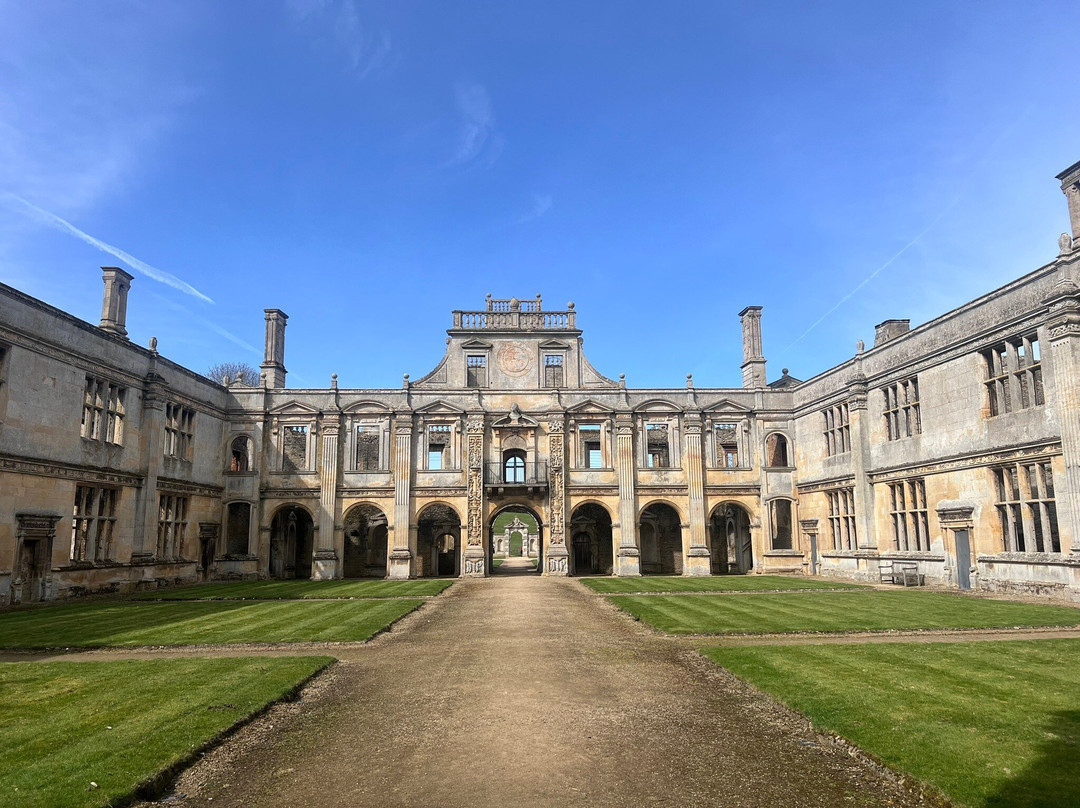 Kirby Hall-科比必去景点