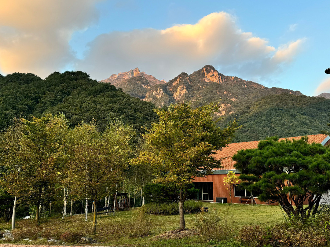 Seoraksan National Park Nature Center