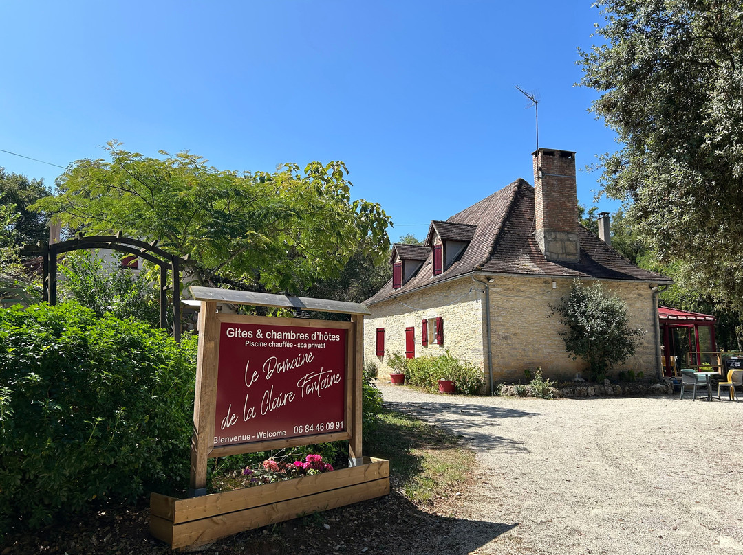 Le Domaine De La Claire Fontaine Gites & Chambres D'hôtes