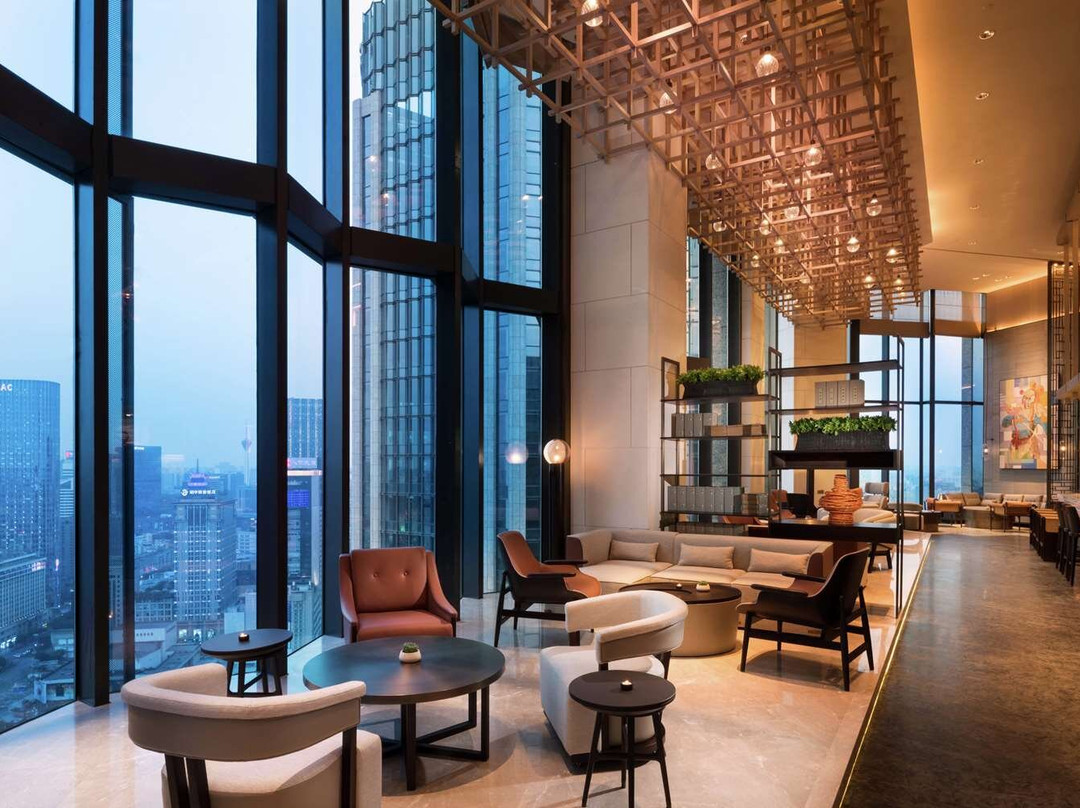 成都领地希尔顿嘉悦里酒店主图