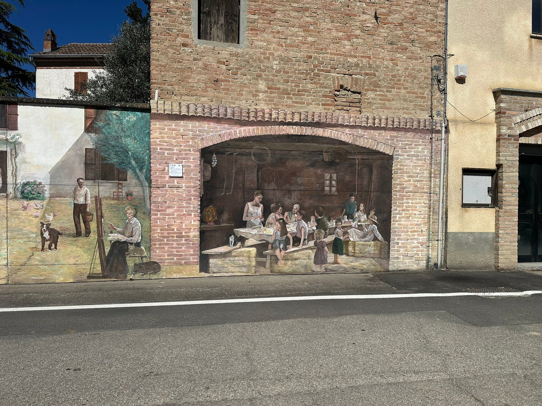 Murales A Tema Sulle Vie Pubbliche景点图片