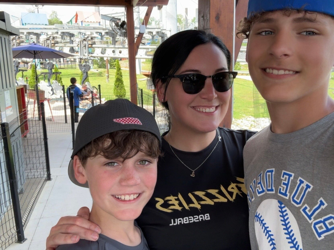 Rowdy Bear's Smoky Mountain Snowpark-皮金福奇必去景点