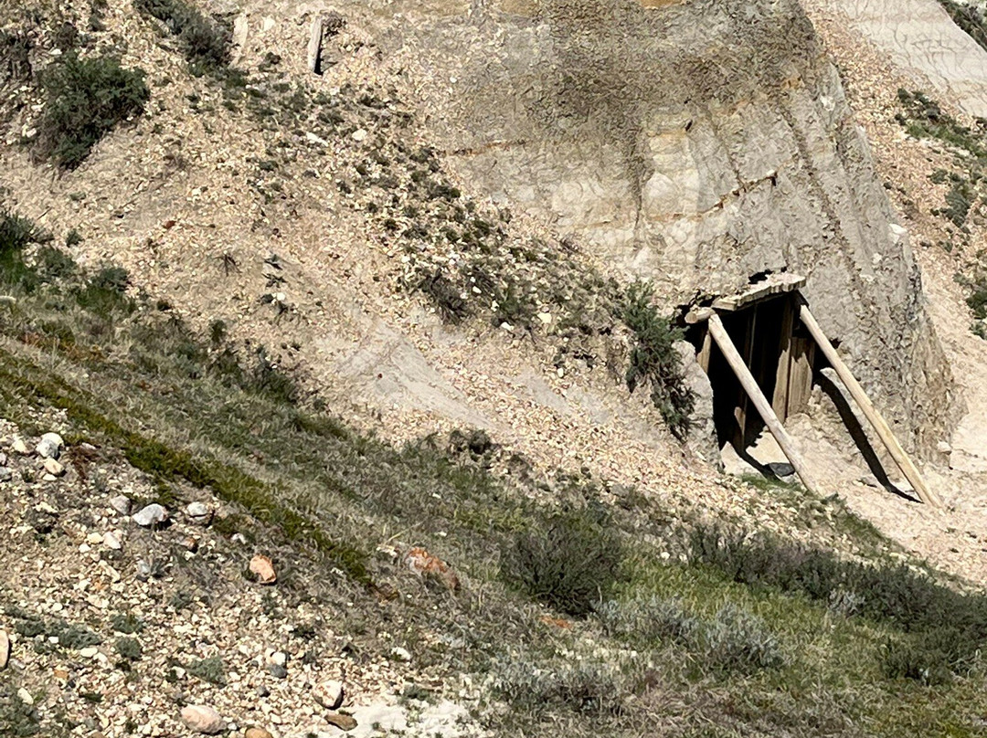 Big Muddy Badlands-Coronach必去景点