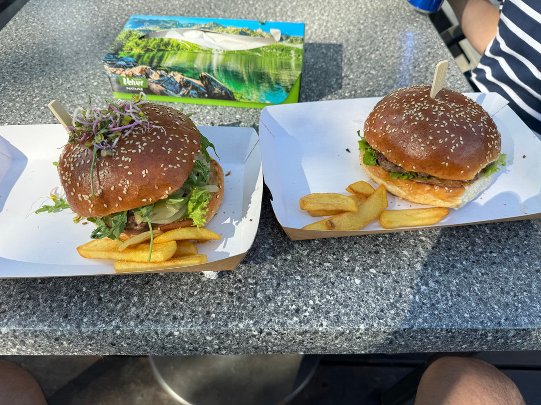 Mr Bulb Street Food