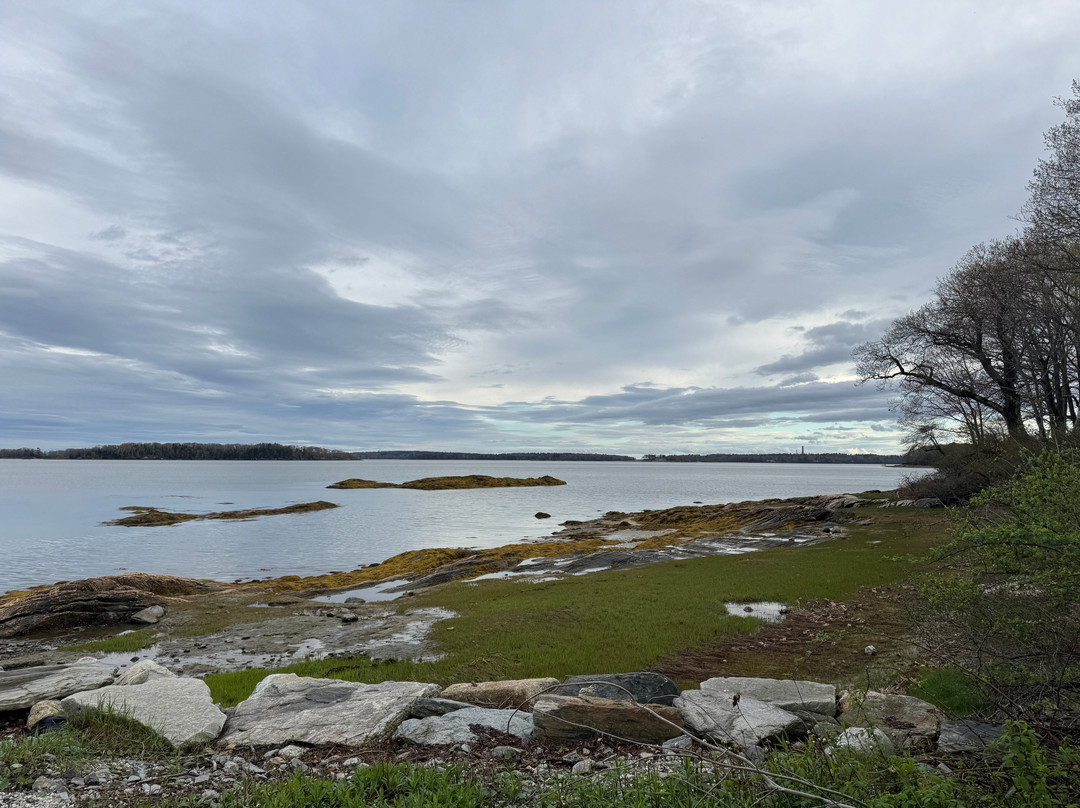 Winslow Memorial Park Camping and Public Beach景点图片