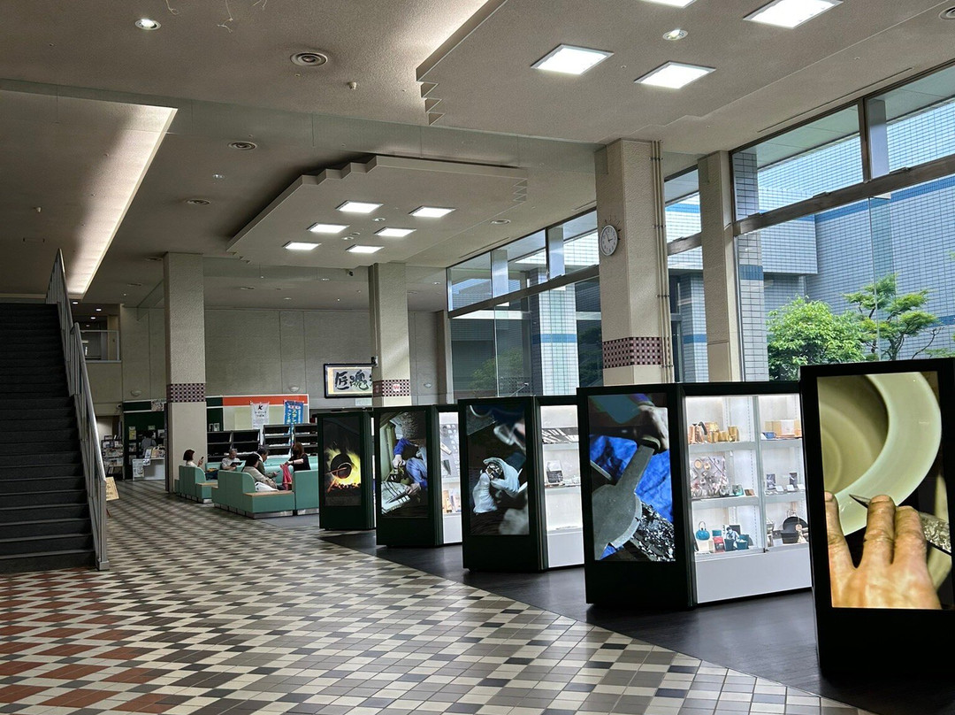 Michi-no-Eki Tsubame 3jo Jibasan Center-三条市必去景点