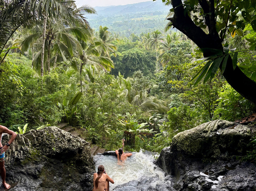 Gembleng Waterfall-席德门必去景点