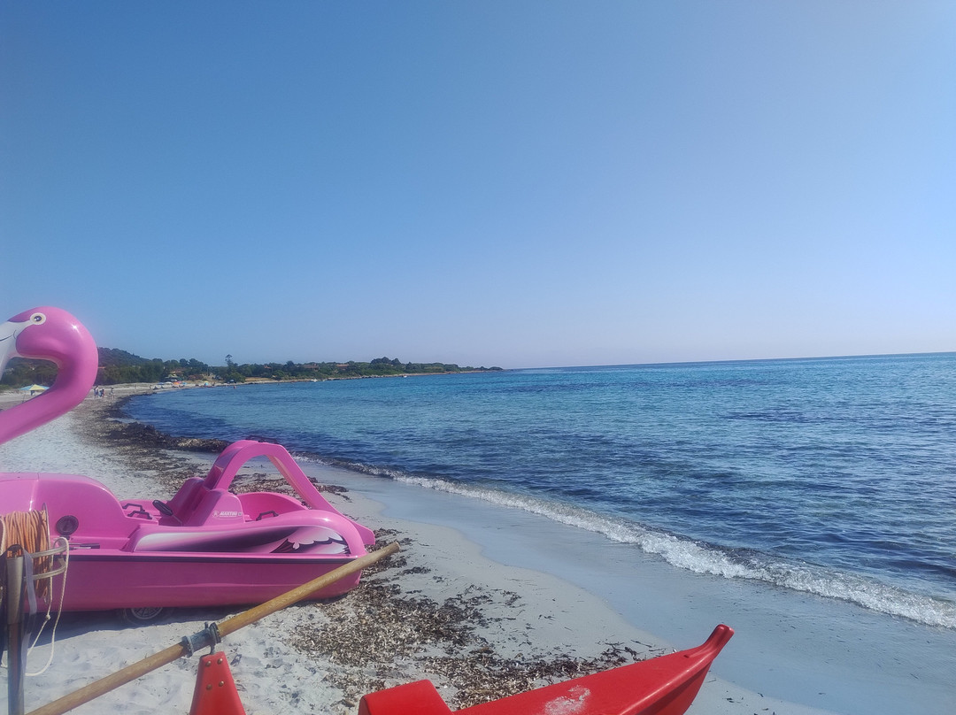 Stabilimento Balneare L'Isola Rossa-Capo Comino必去景点