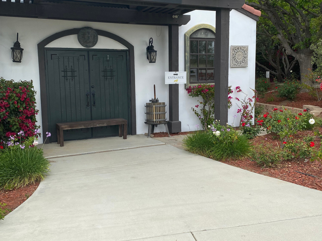 Lorenzi Estate Vineyards and Winery-特曼库拉必去景点