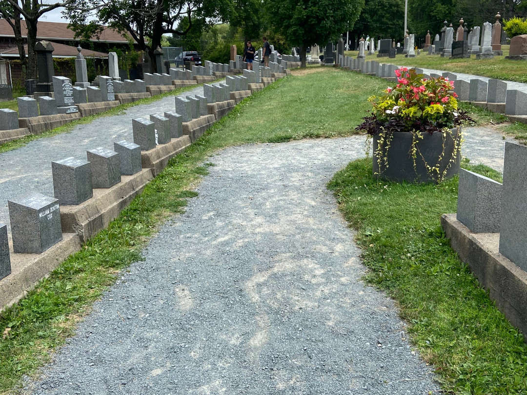 Fairview Lawn Cemetery-哈利法克斯必去景点