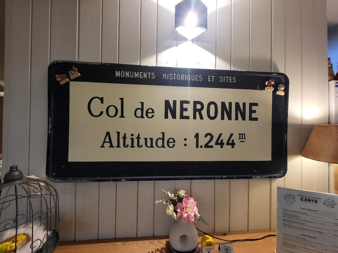 Auberge Du Col De Neronne