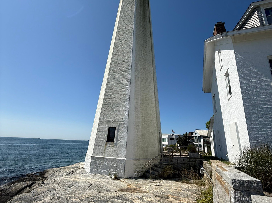 New London Harbor Light-新伦敦必去景点