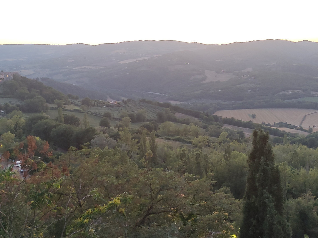 Centro Storico di Todi-托迪必去景点