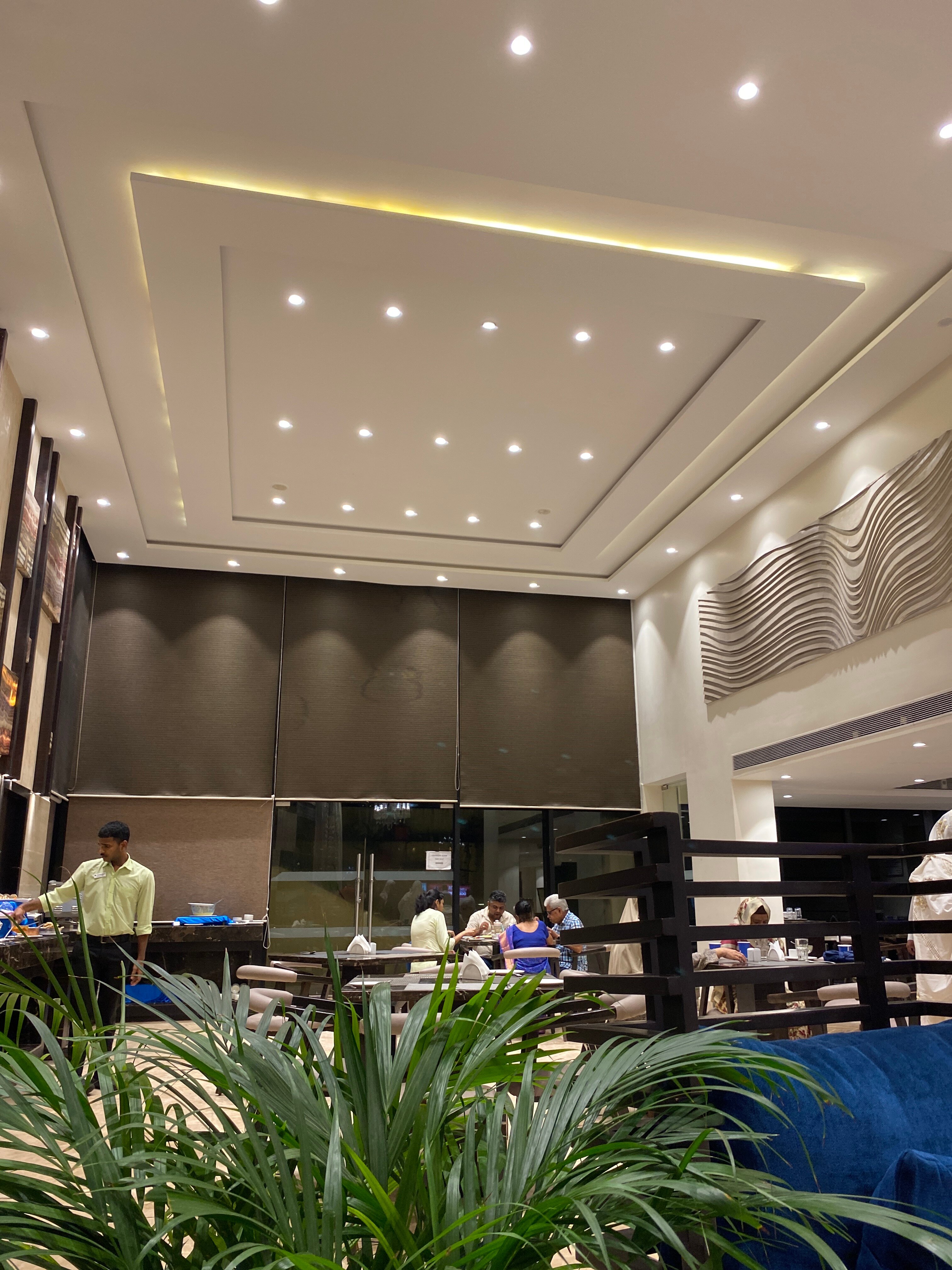 The Flora Grand-官方