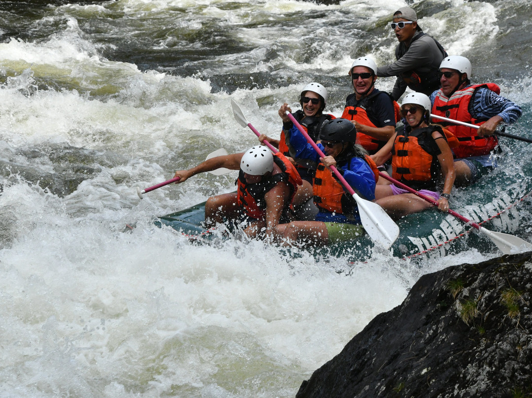 Three Rivers Whitewater Rafting-The Forks必去景点