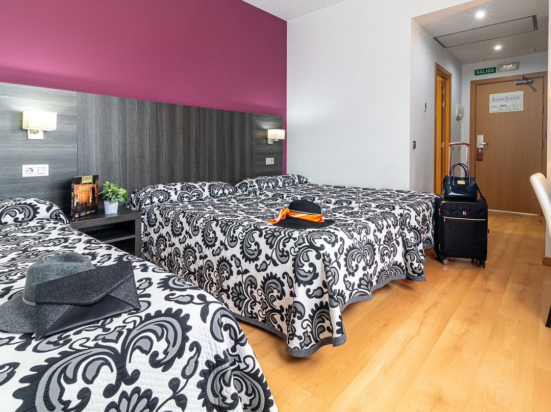 北方大道酒店主图