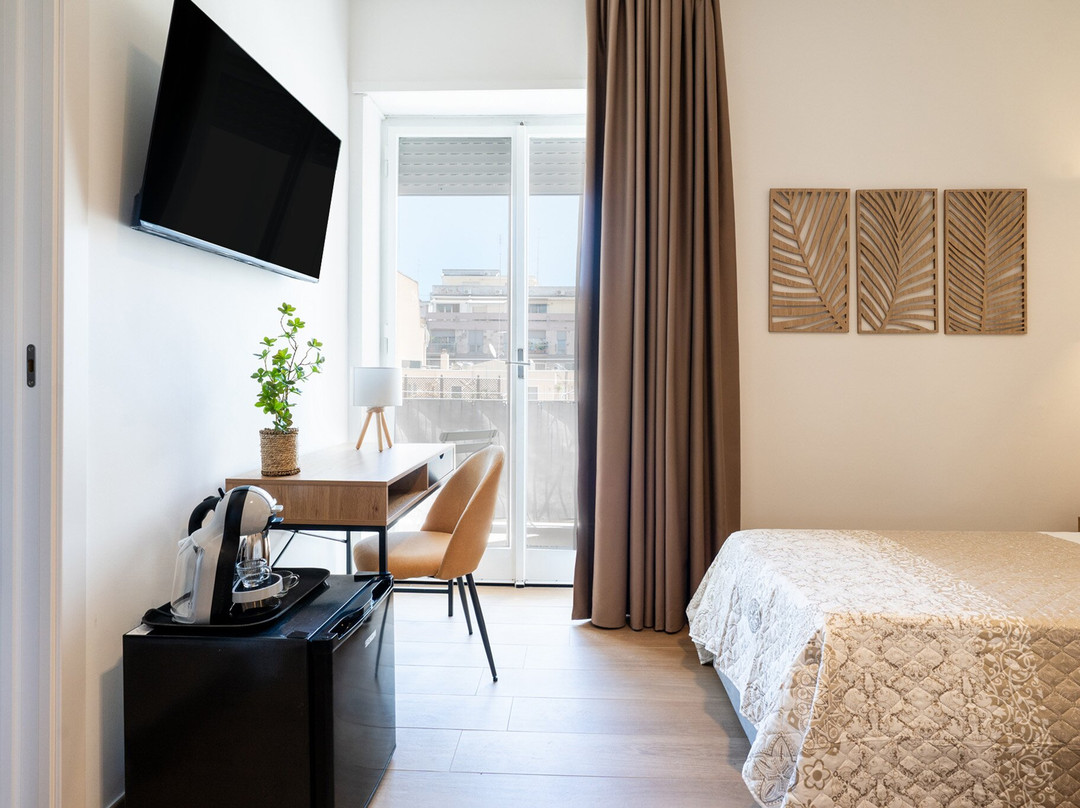 Barirooms - Sparano Suites Triple