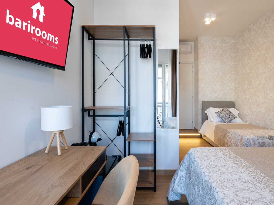 Barirooms - Sparano Suites Triple