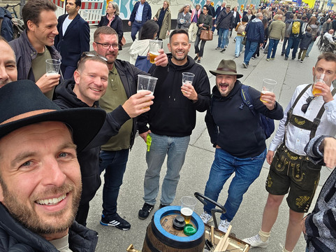 Lennys Beer Bike-慕尼黑必去景点